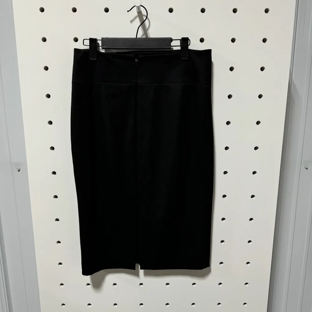Express Black Pencil Skirt Size 6 - Image 2
