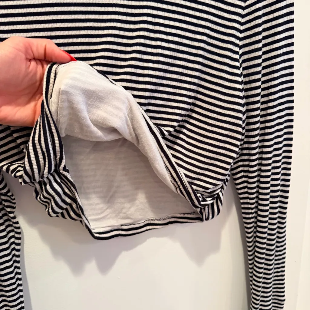 Aerie Offline Striped Black & White Long Sleeve Crop Top Women's Size Large - Image 4