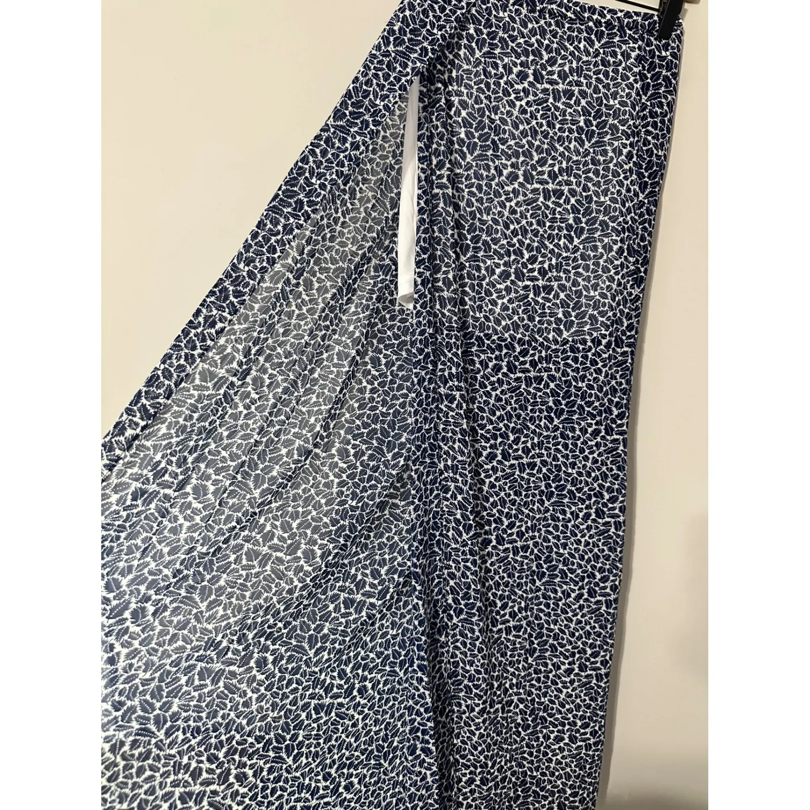 L'ATISTE BY AMY Women's Maxi Skirt Floral‎ Print Blue White HIGH Slit Size S - Image 2