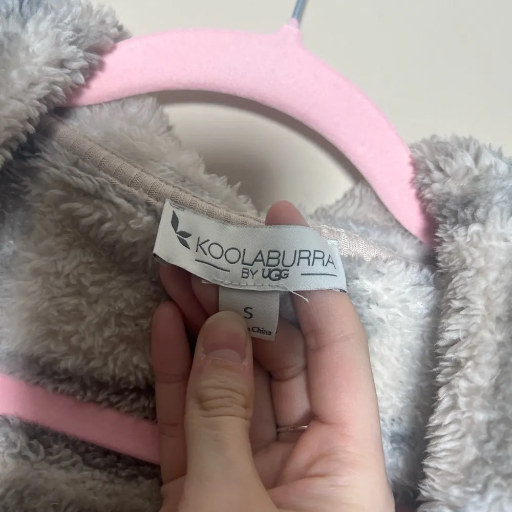 Koolaburra By UGG Cozy Shaggy Plush Cardigan Rib Port Cream Plaid - Image 6