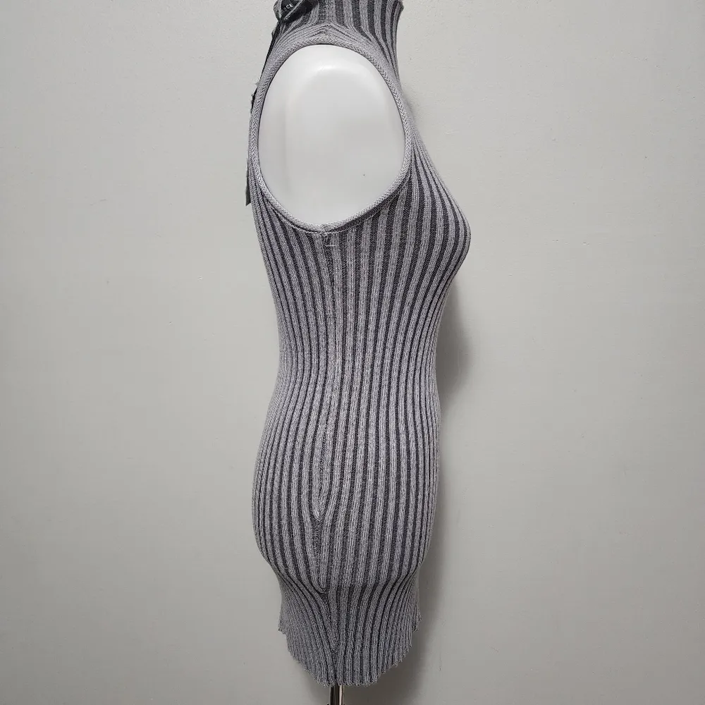 Rock & Republic  Alloy Ribbed Tunic Sweater Size Small - Image 3