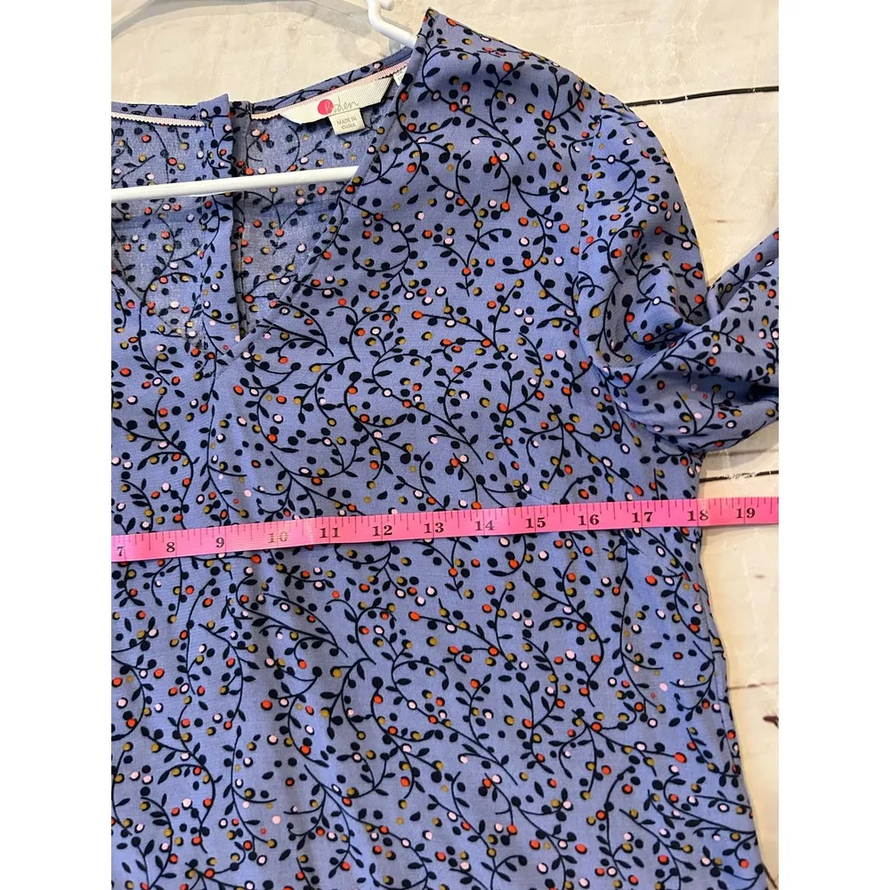 Boden Blouse Size 4 Lavender Cottage Preppy - Image 3