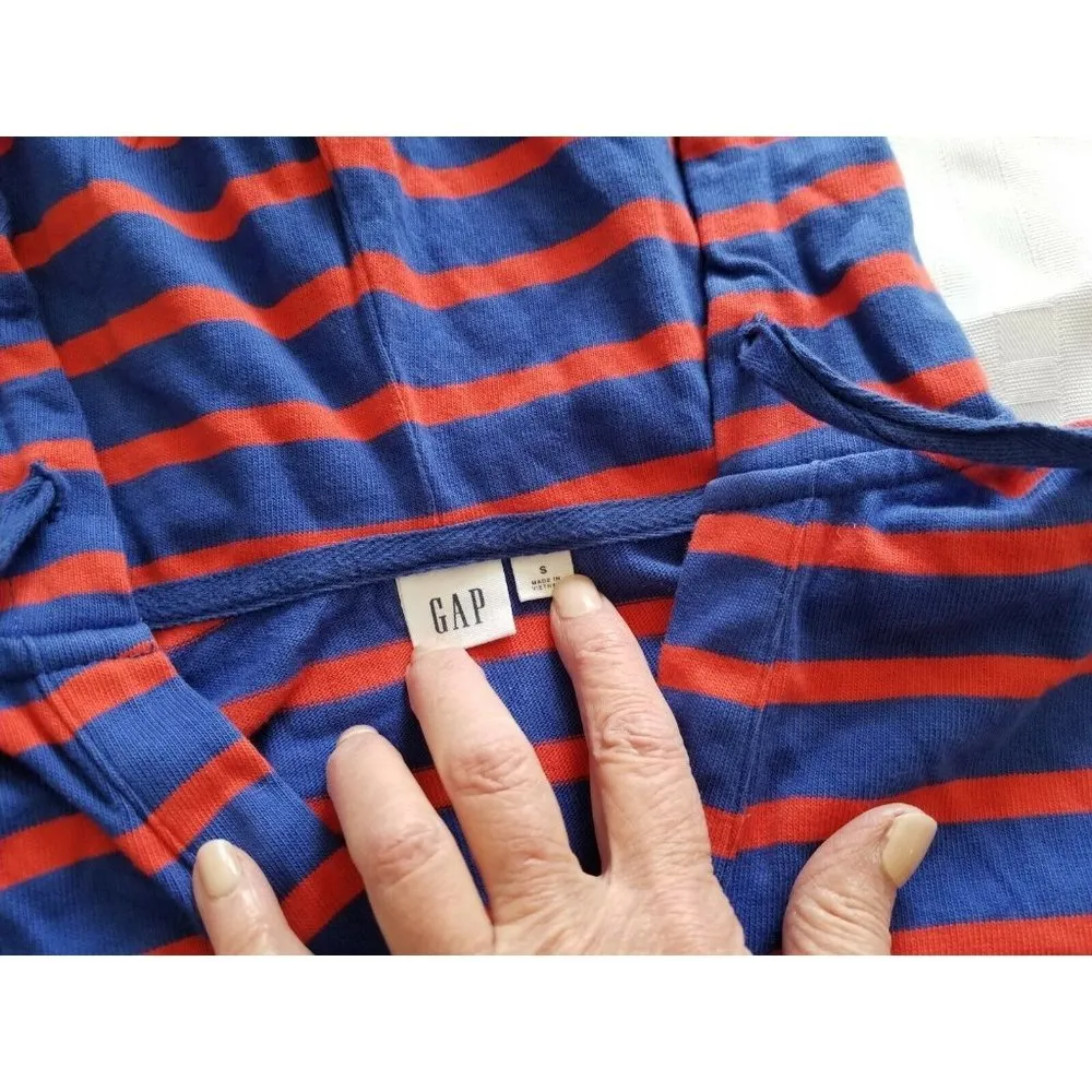 GAP Red Blue Long Sleeve V-Neck Cotton Hoodie Womens Sz (S) - Image 6