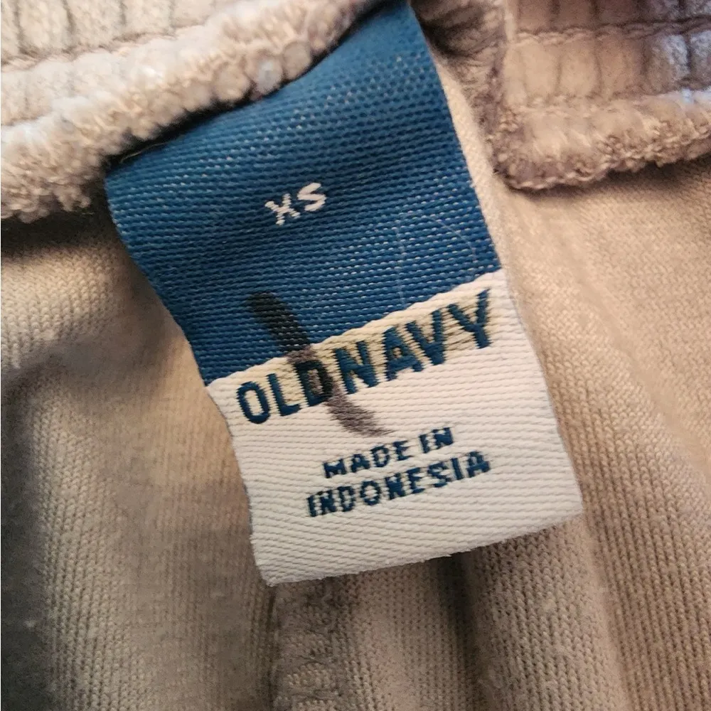 Old navy soft cozy shorts grey size womens xsmall - Image 3