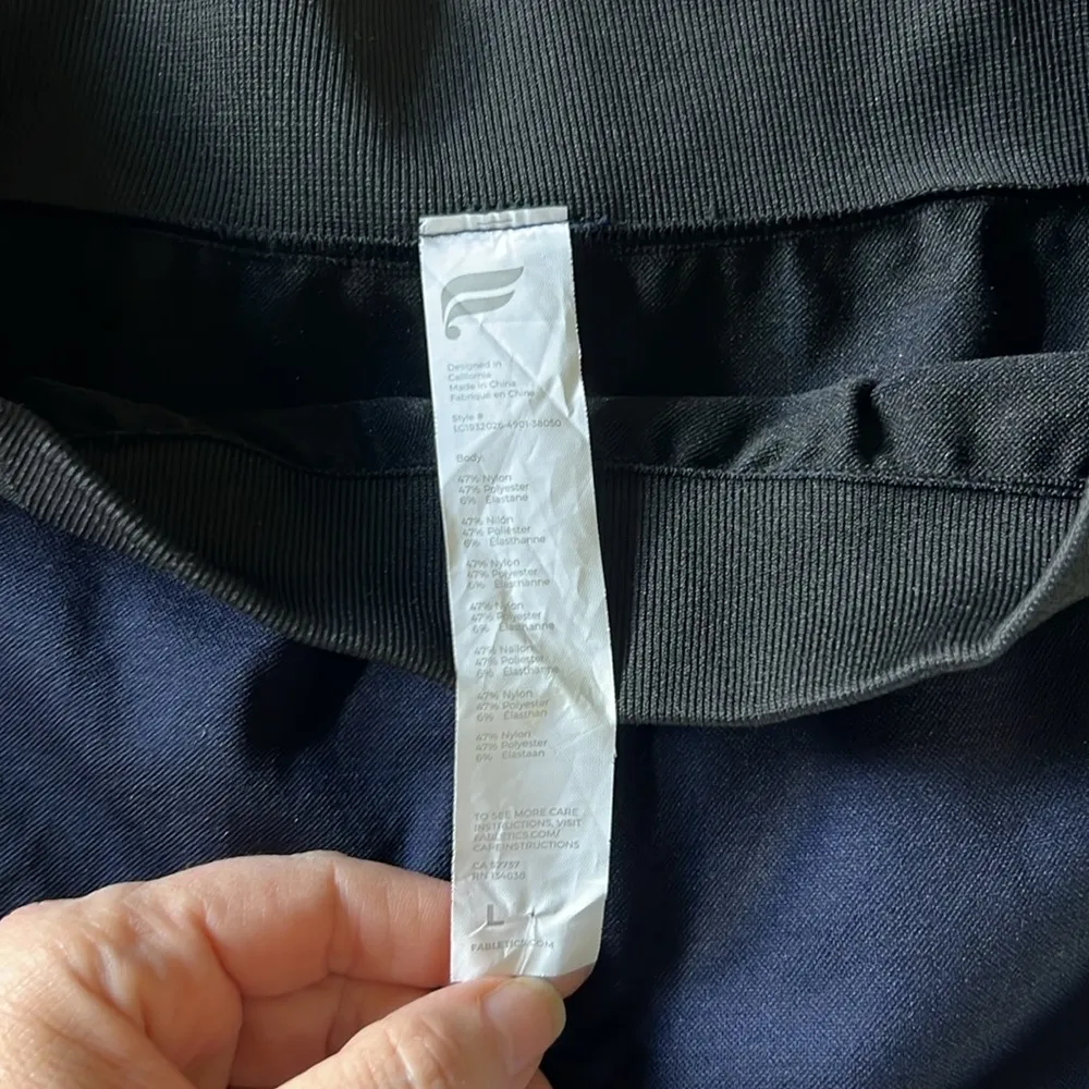 Fabletics NWT seamless midrise statement Le size large - Image 5