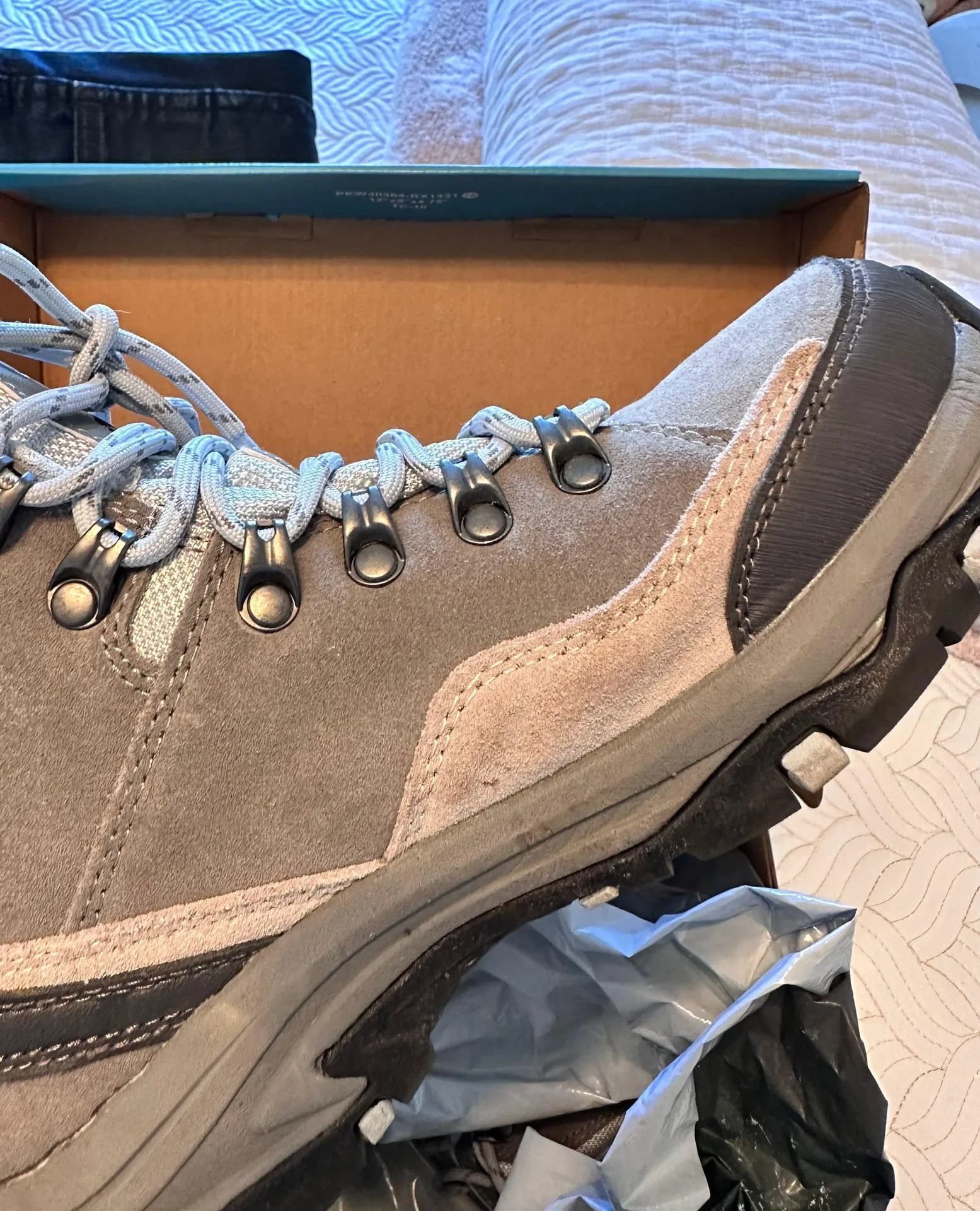 Outdoor Hiking Boots - Image 4