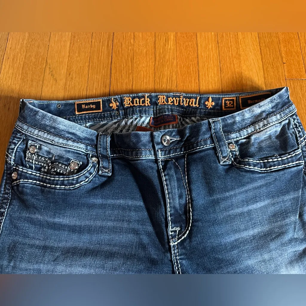 Rock Revival Rhinestone & Denim Bermuda Shorts in Barby, Size 32” - Image 7