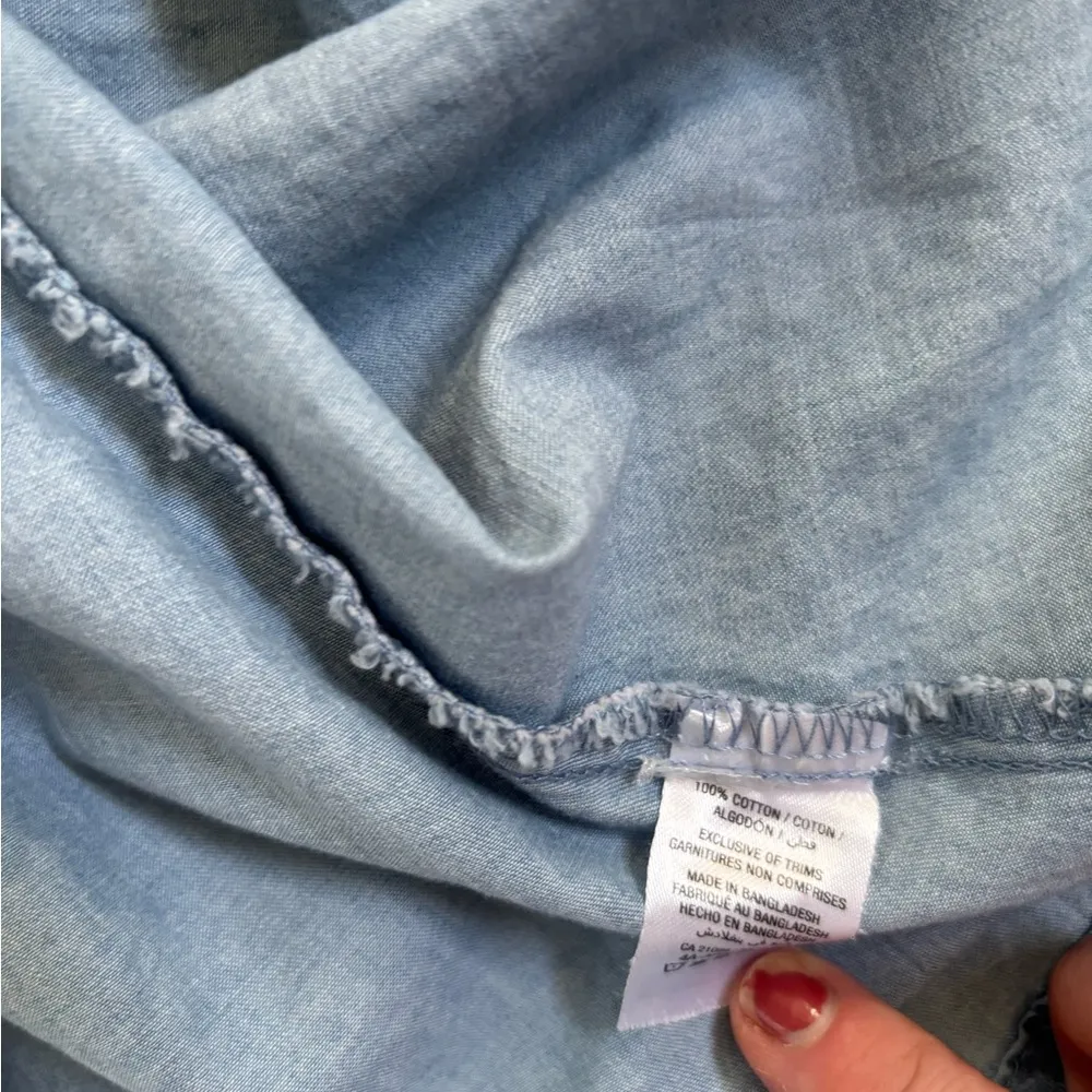 Stylish Blue Chambray baby doll style NWOT Denim Dress w/ stretchy back - Image 3