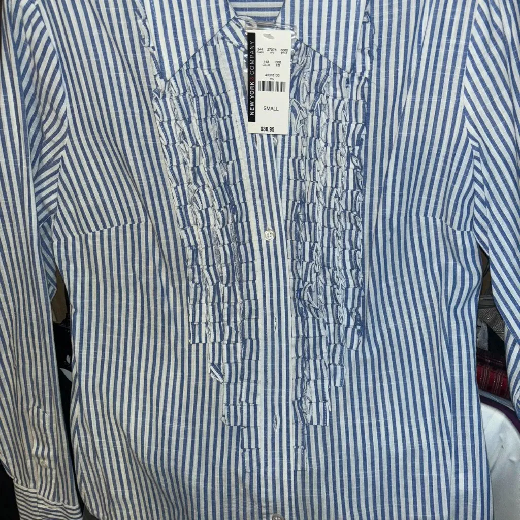 New York & company button down - Image 2