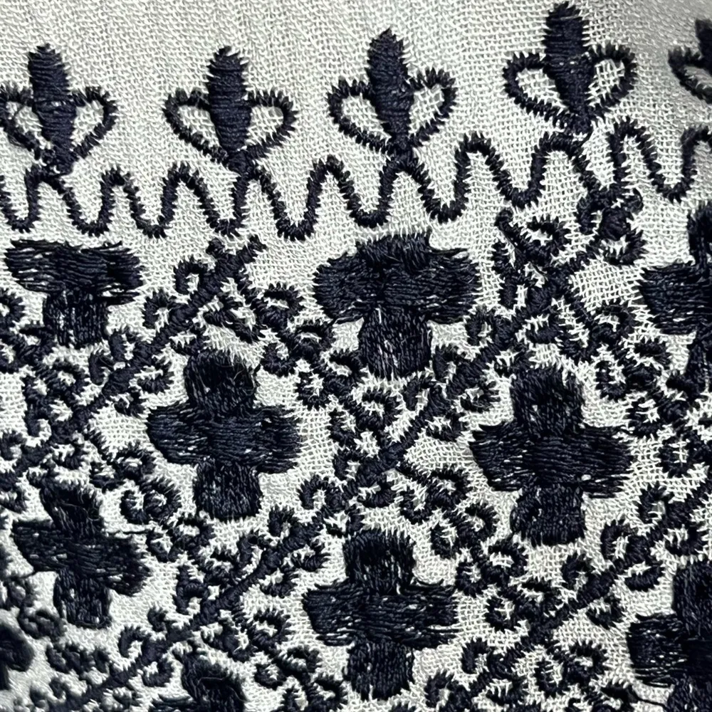 Q&A Embroidered White navy small lined  boho Dress - Image 14