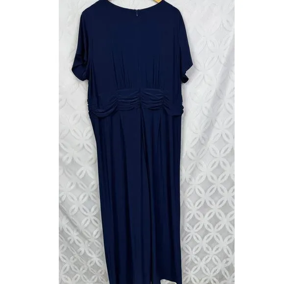 Vince Camuto  Plus-Size‎ Twist-Front Flared-Leg Jumpsuit Size 3X - Image 6