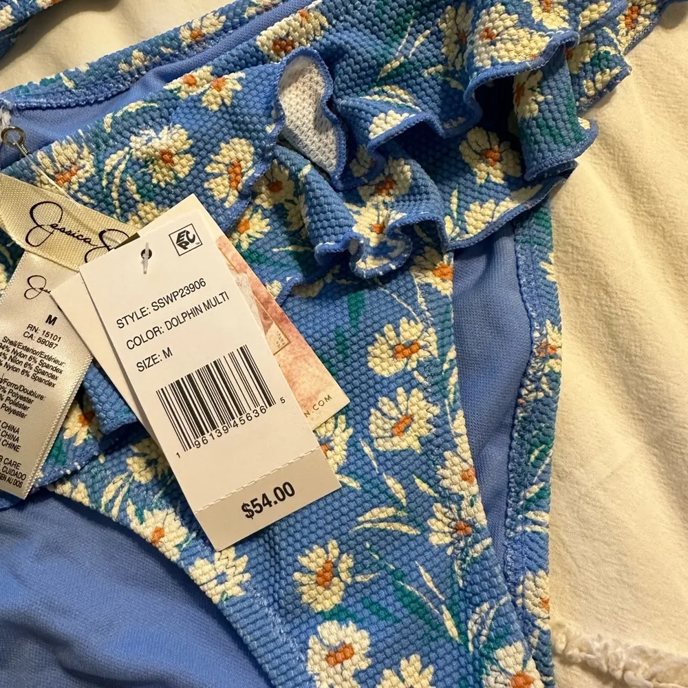 Wildflower Park Ruffle Bikini sz M - Image 9