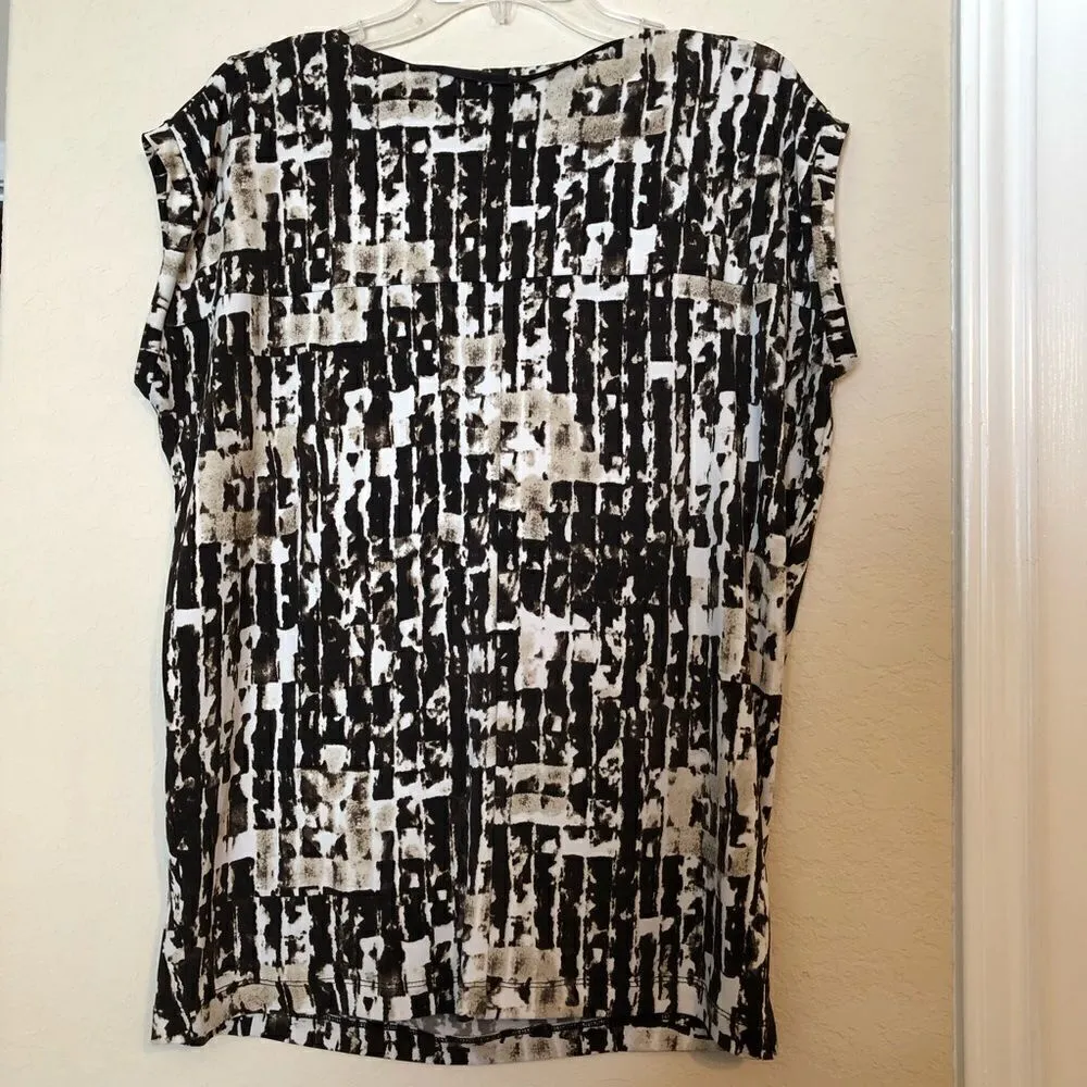 Kenneth Cole scoop neck size med blouse - Image 6