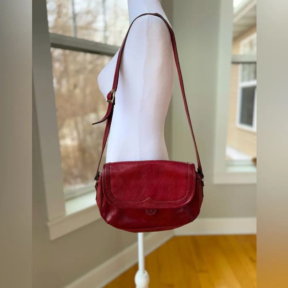 Vintage 70’s 80’s Tano Dark Red Burgundy Alligator Print Purse Shoulder Bag - Image 11