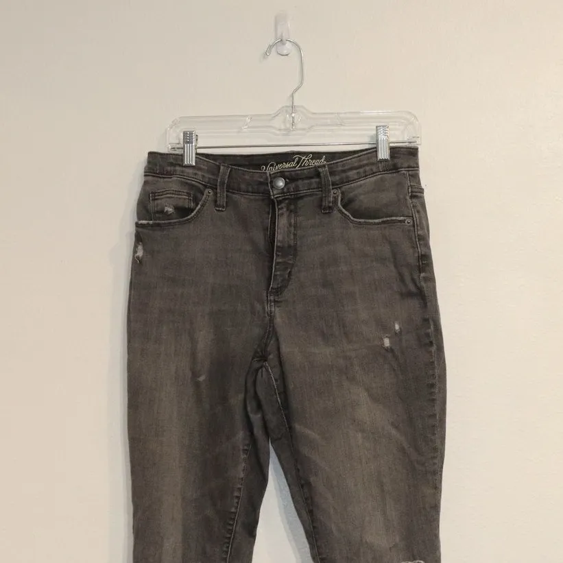 Universal Thread Black High Rise Skinny Jeans Sz 8 - Image 3