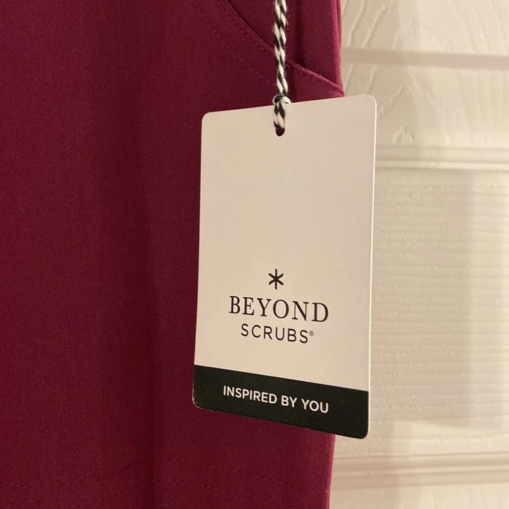 BEYOND Scrubs Pants size M inseam 30” brand new with tag Size M - Image 2