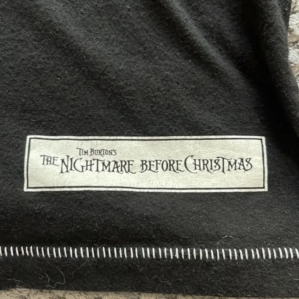 Women's Disney Nightmare Before Christmas Pocket Black Pocket Shirt XXL #6545 - Image 2