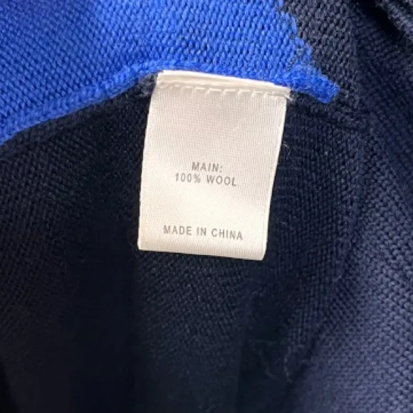 St.John Women’s zip up wool cardigan size Xl - Image 7