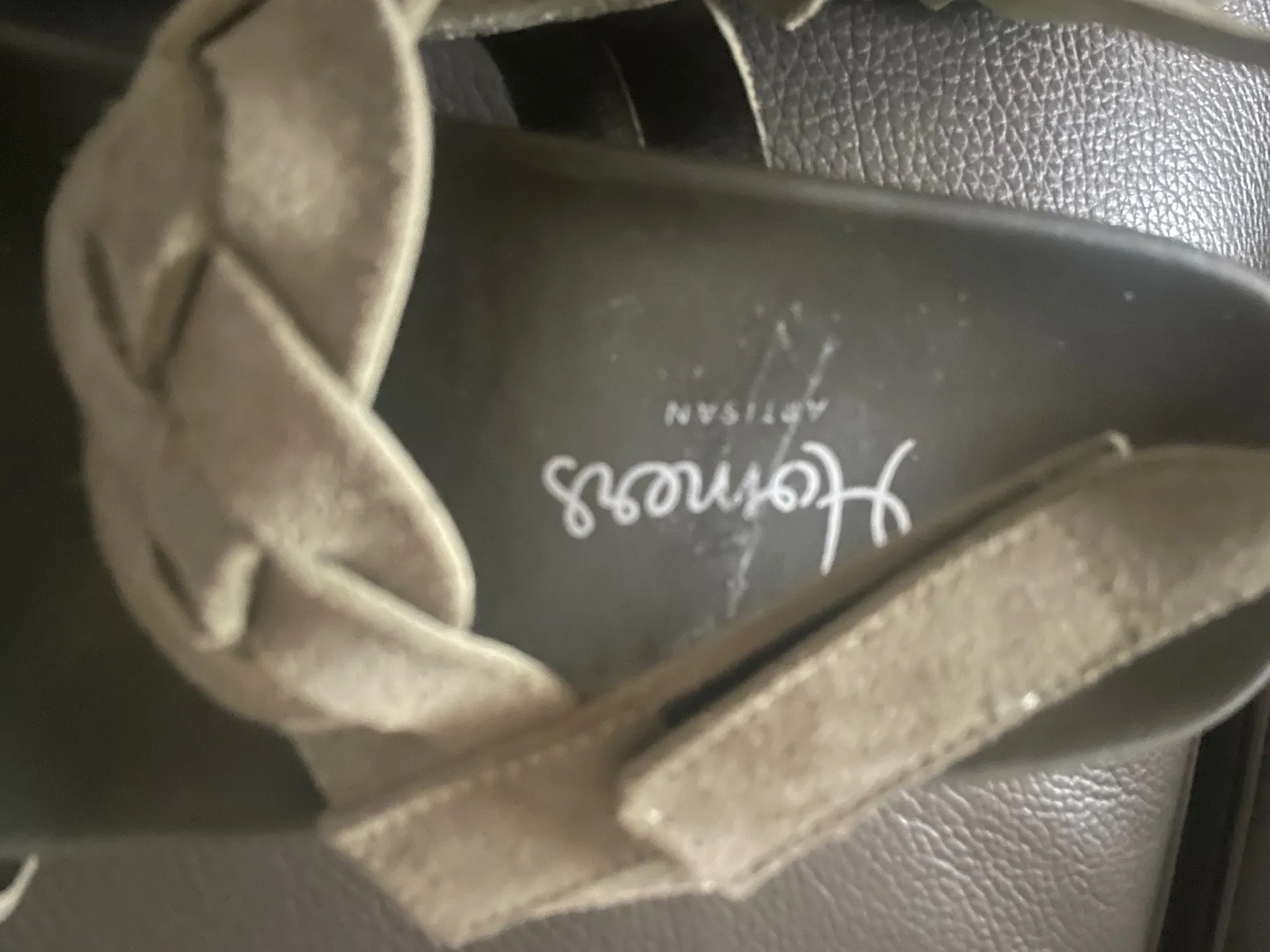 Homers Artisan Ruby Reverse Perla Sandal - Image 2