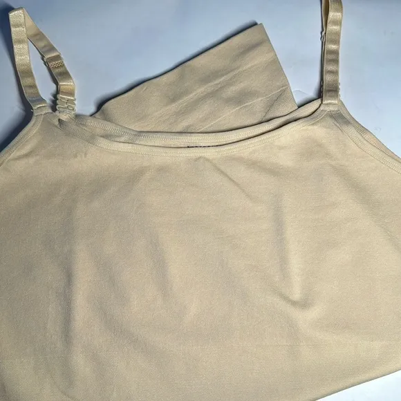 Underoutfit Every Day Shaping Cami 3X - Image 2
