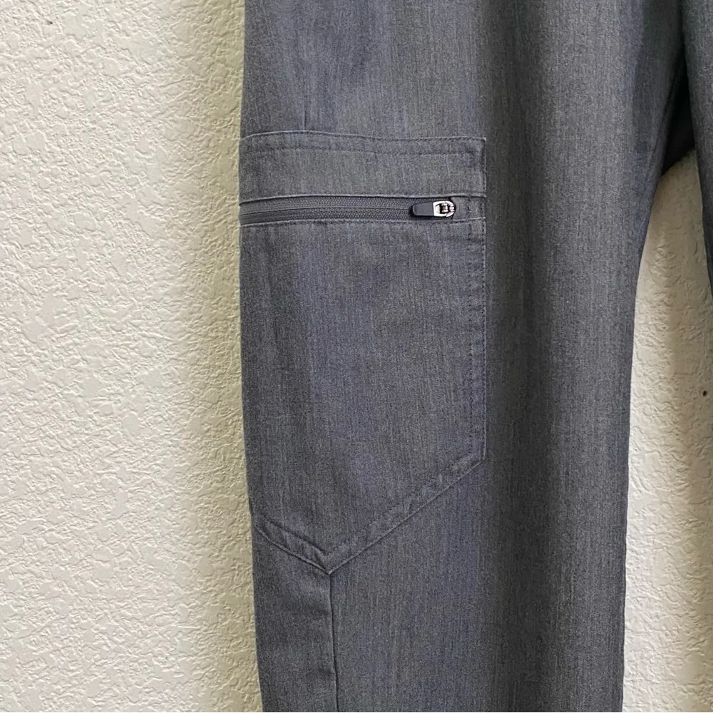 FIGS W18SW2005P Zamora Joggers Graphite PO#1429 Scrub Pants Size XS/P - Image 8