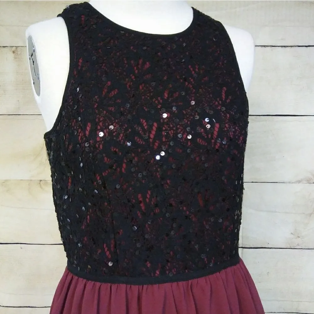 SOCIALITE Black Maroon Sequins Flare Dress Medium - Image 3
