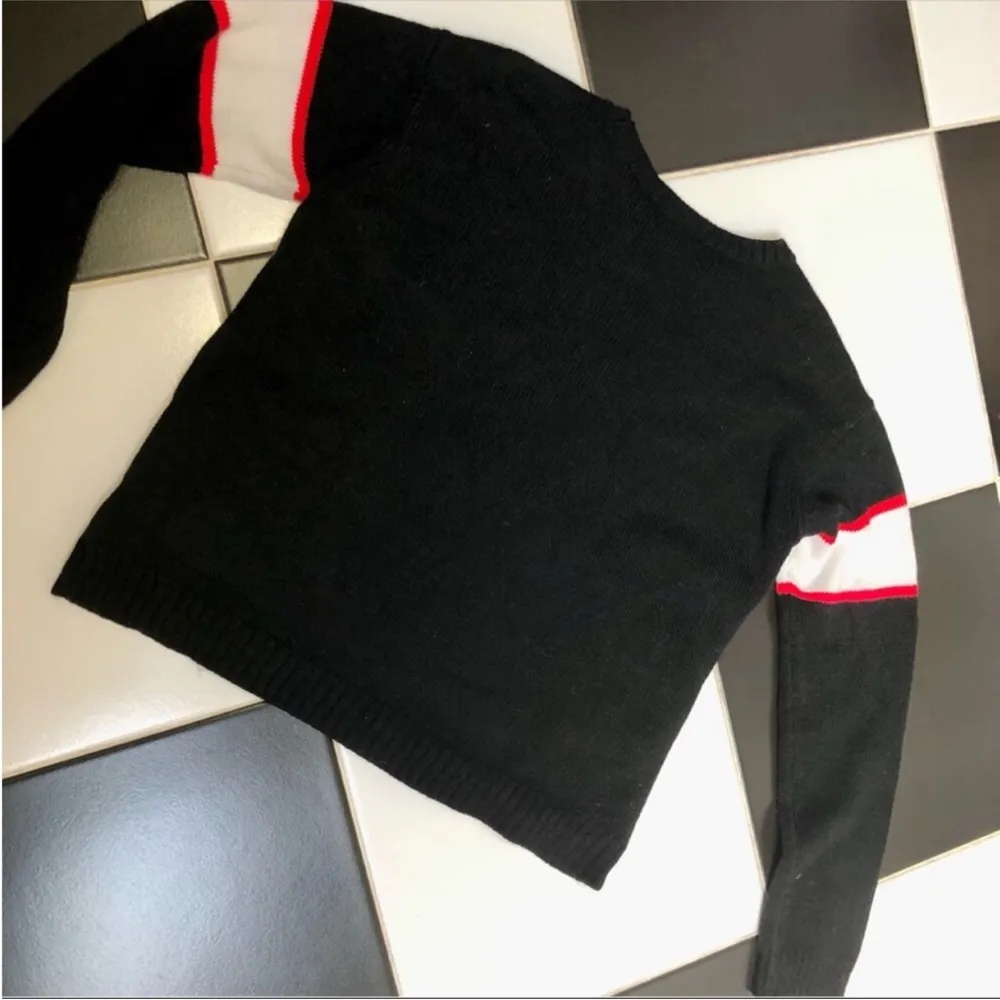 Y2K  Mickey Mouse Knit Black Sweater Kid’s XL fits Women’s Small-Medium - Image 8