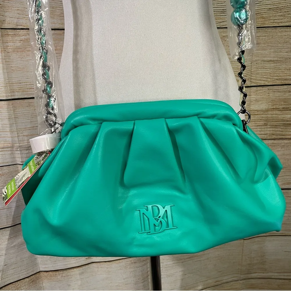 wrapped frame leather green crossbody bag chain/pearls strap - Image 3