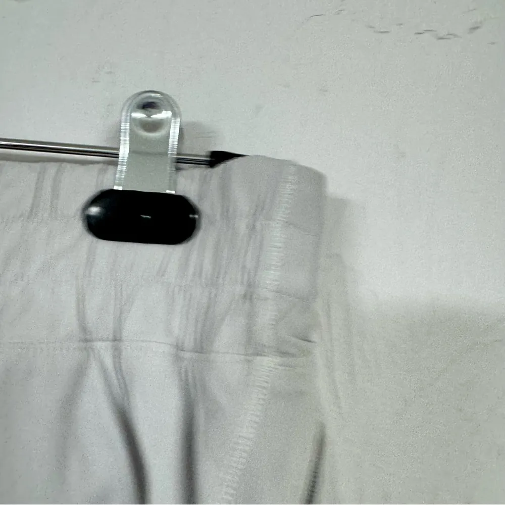 Lululemon Grey Athletic Shorts Womens 10 Casual Running Casual Lined retro Sport - Image 6