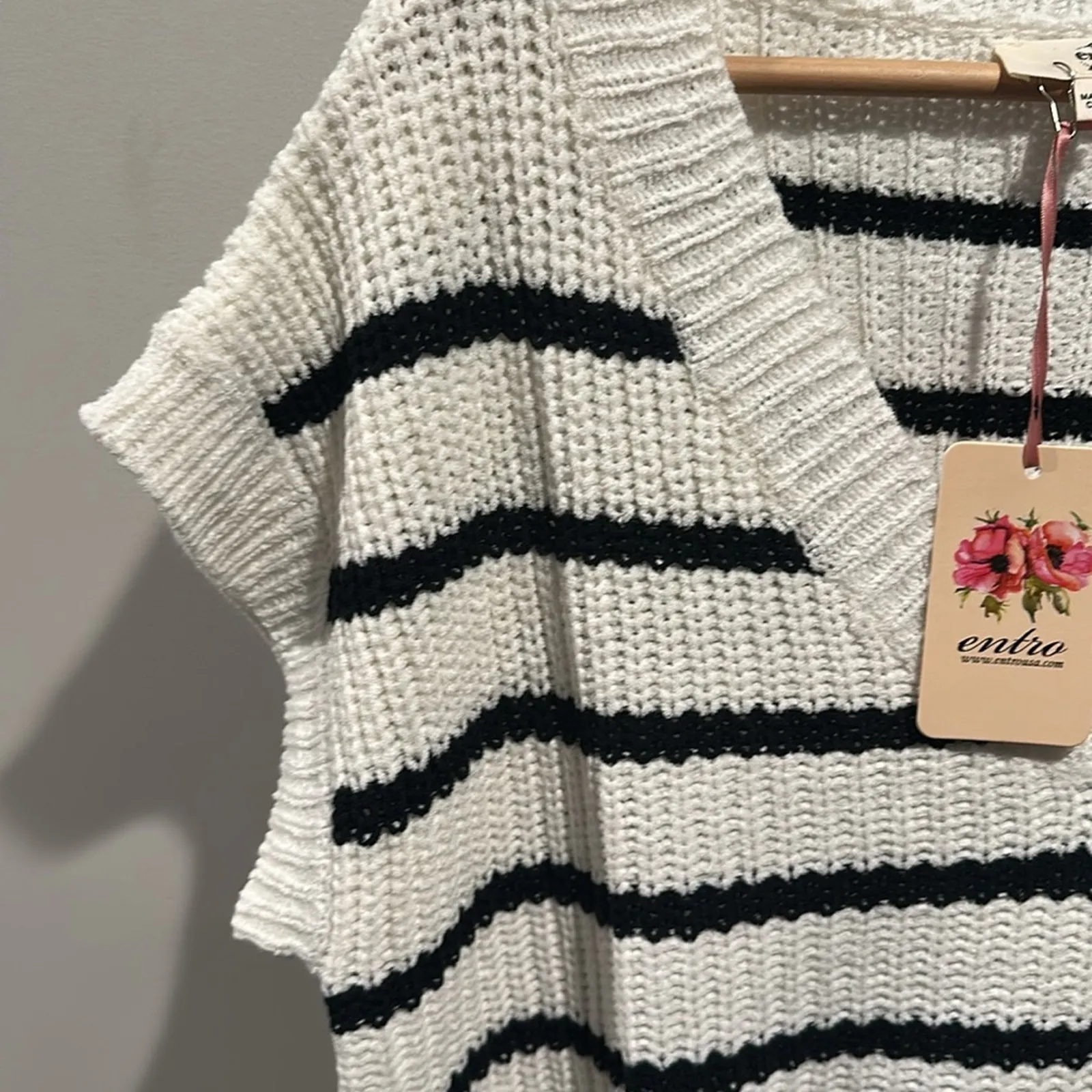 Entro Large Stripe Knit Cap Short Sleeve Sweater Top - Image 7