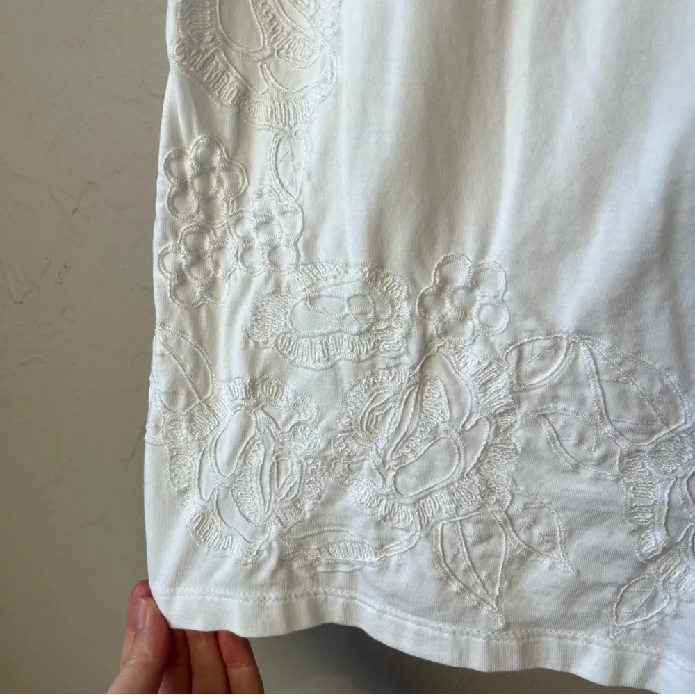 soft surroundings M Top Boho Embroidered eyelett Boho Floral costal beach tshirt - Image 7