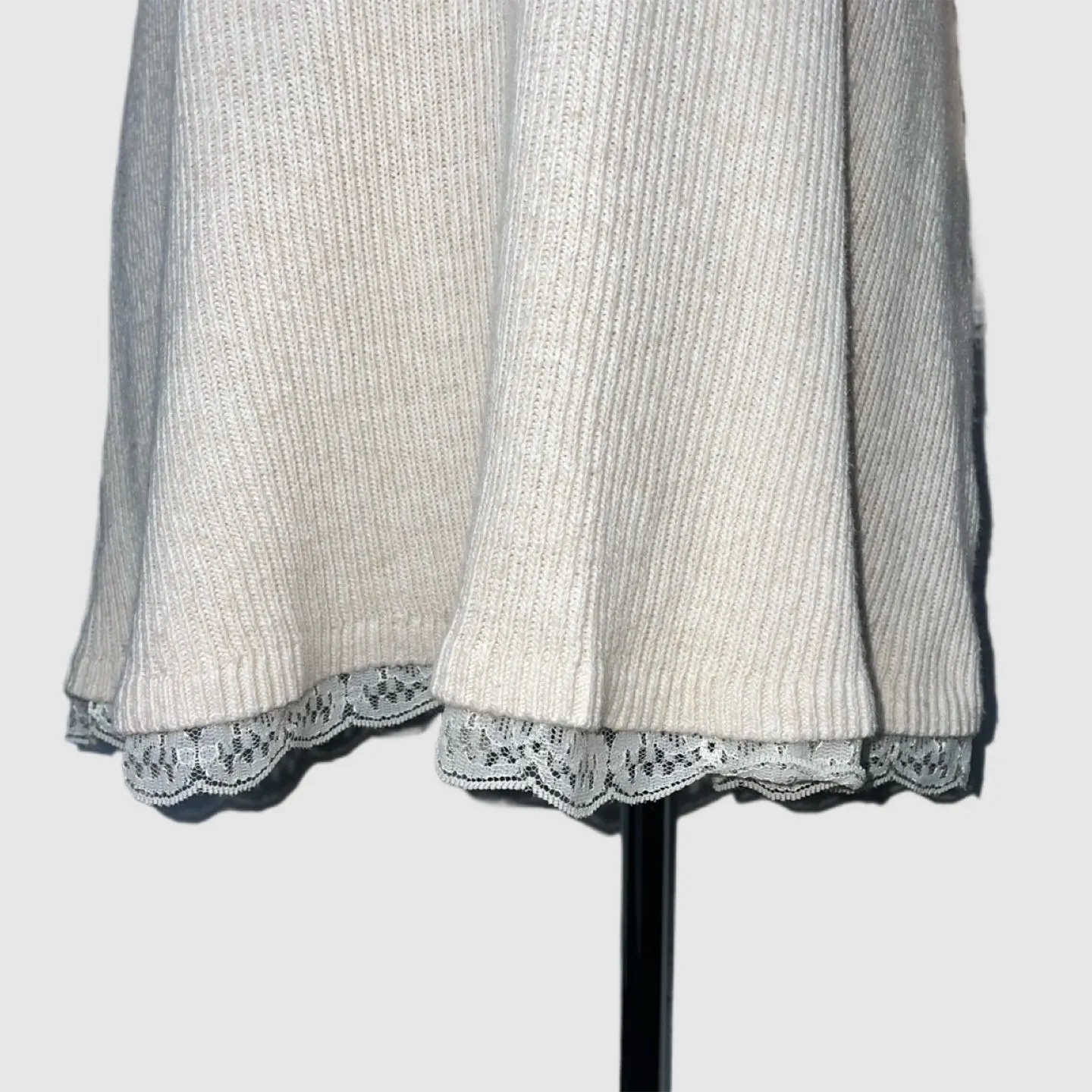 Anthropologie‎ Knitted & Knotted Lace Hem Pointelle Tunic Sweater Cream Small - Image 8