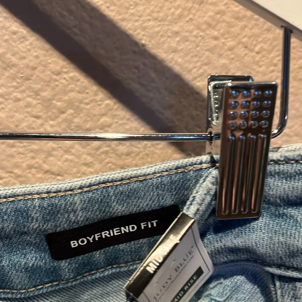 New Judy Blue Mid Rise Star Pocket Boyfriend Judy Blue Jeans 14W NWT - Image 10