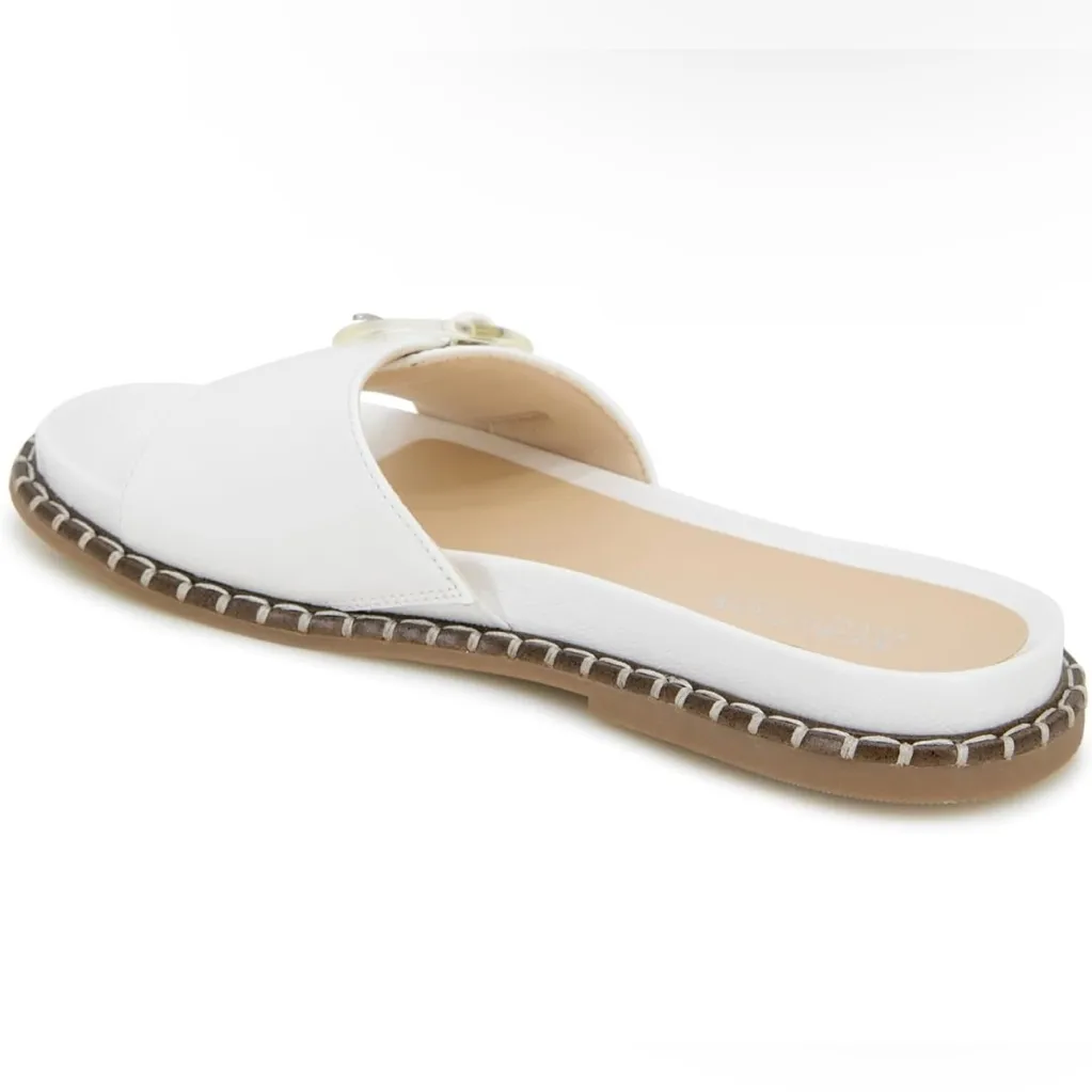 Kenneth Cole Reaction
Women's Syrena Round Toe Flat Sandals - Image 6