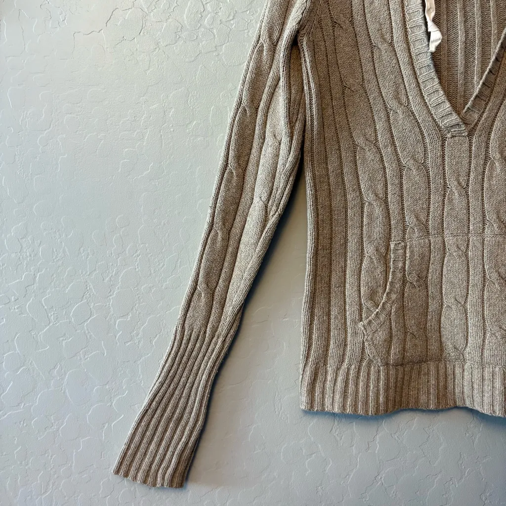 Hollister Y2K beige cable knit hooded deep v-neck rabbit hair sweater large - Image 8