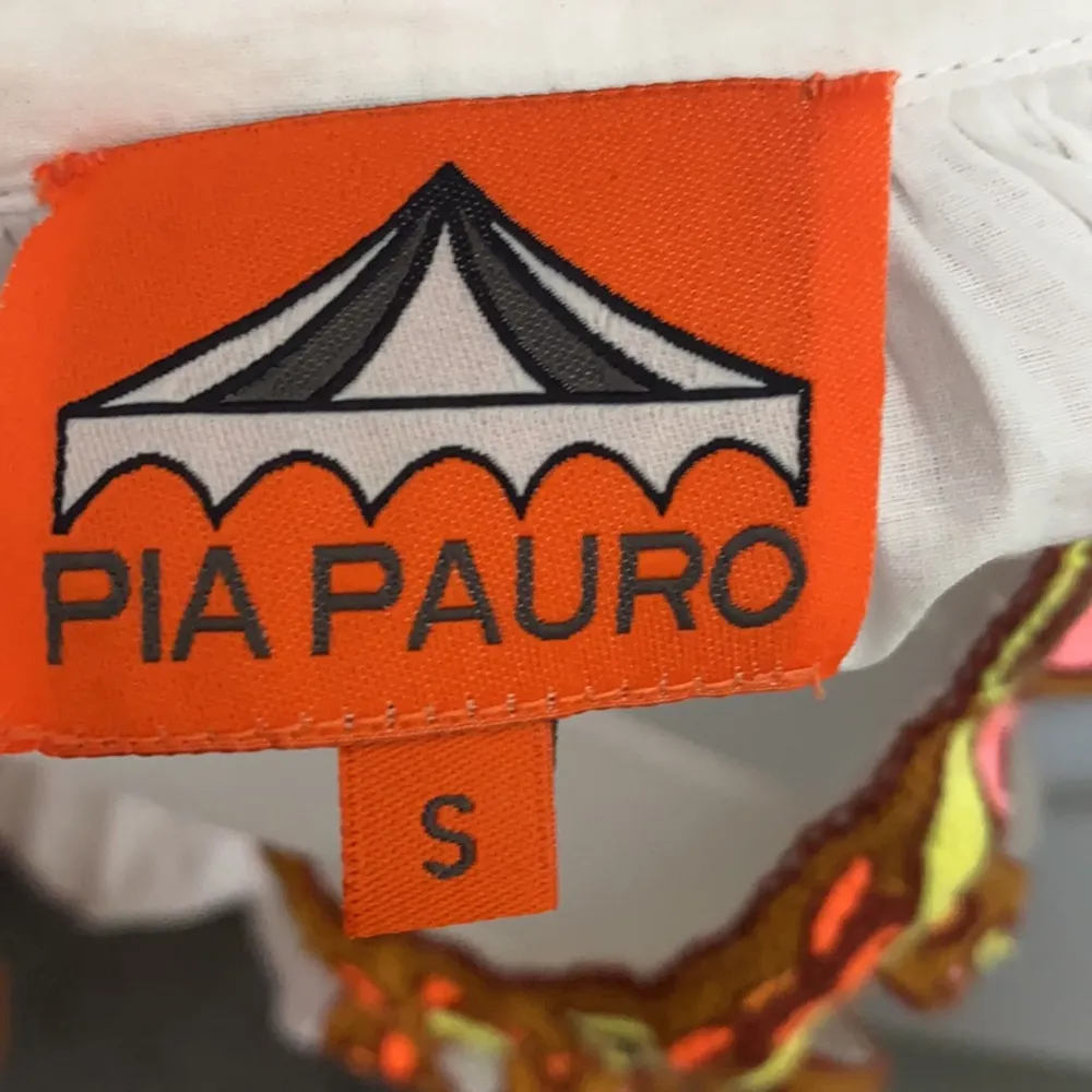 Discovery PIA PAURO  Tunic Coverup - Image 9