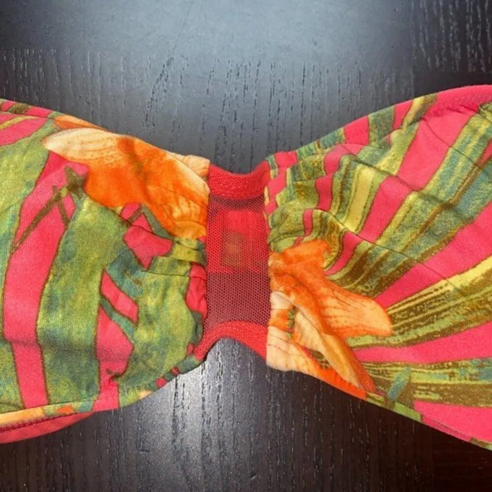 Carmen Marc Valvo Pink Floral Bandeau Strapless Bikini Top Women's Size Small - Image 7