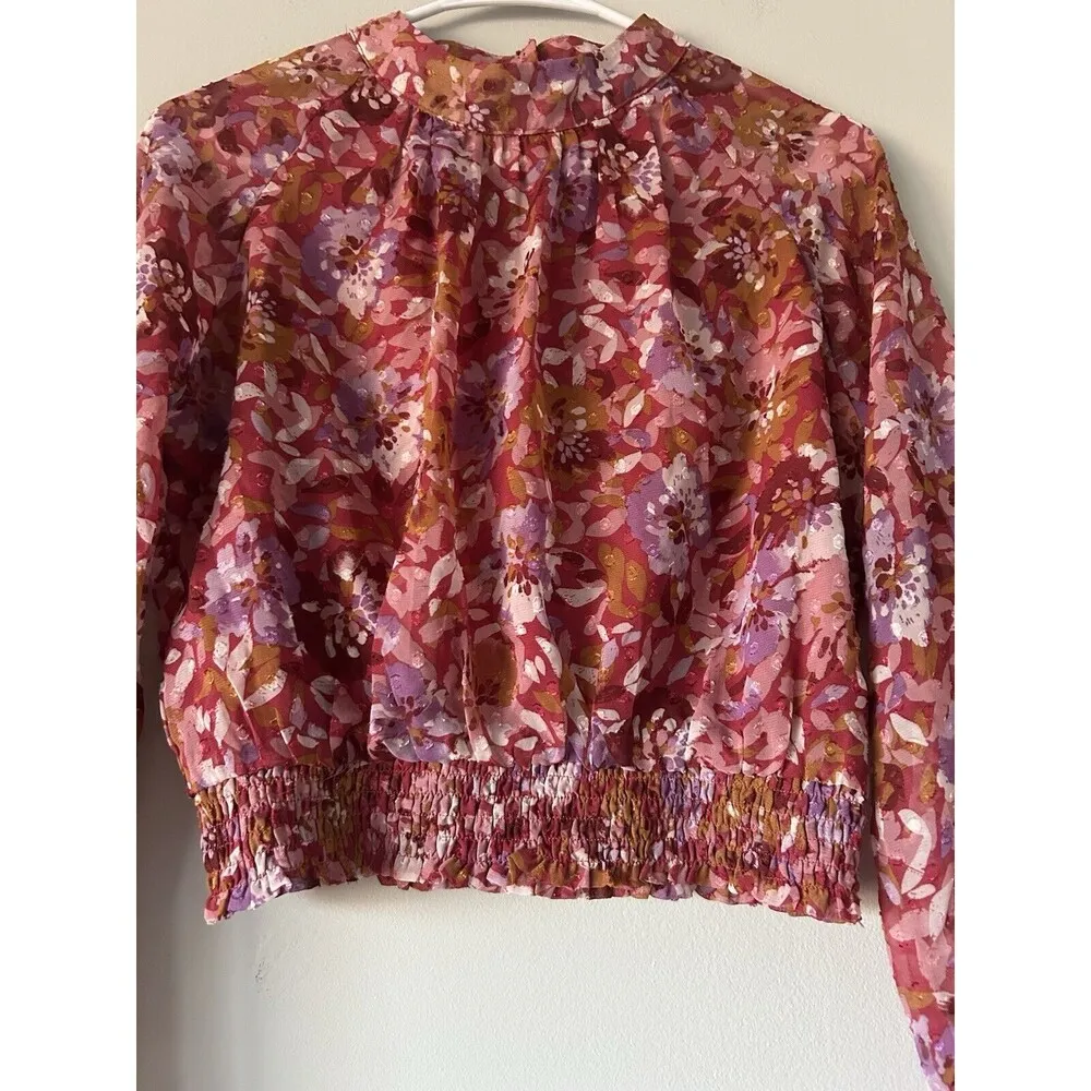 Sadie & Sage Cropped Floral Mock Neck Boho Girly Cute Blouse Top Size Small Pink - Image 4