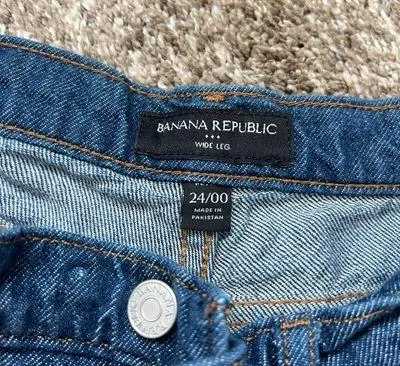 Banana Republic Wide leg jeans  - Image 4
