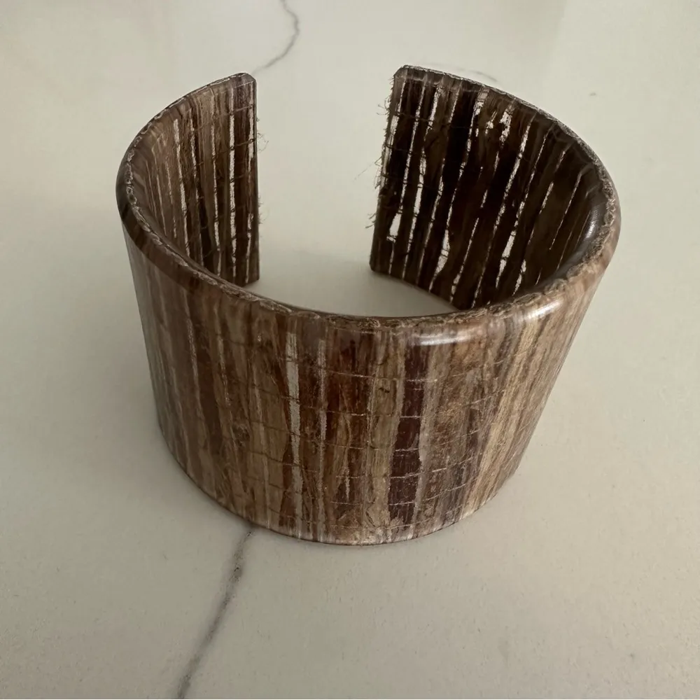 Anthropologie Eco-Resin Banana Fiber Wide Open Cuff Bracelet 1.75" Width Brown - Image 3