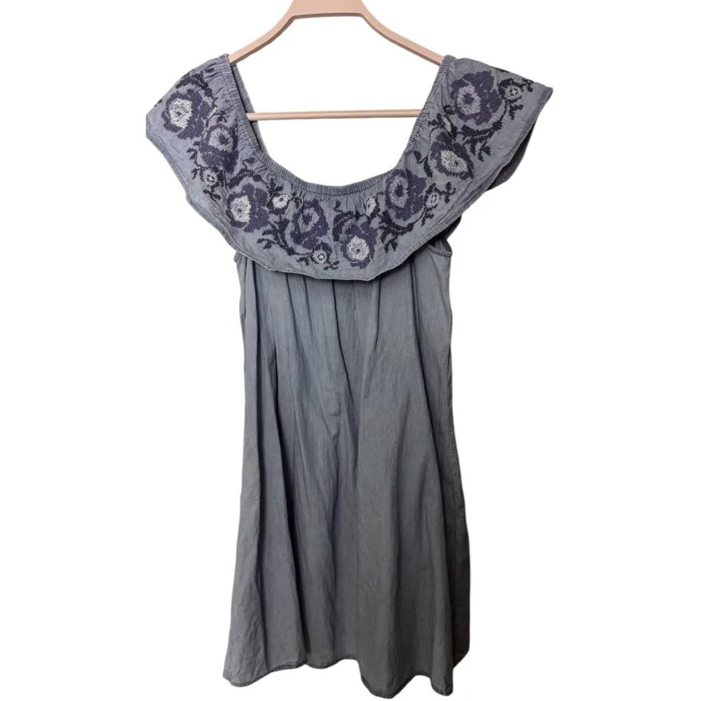 Arizona Jean Company  Cold Shoulder Embroidery Design Glowy Dress Sz M - Image 2