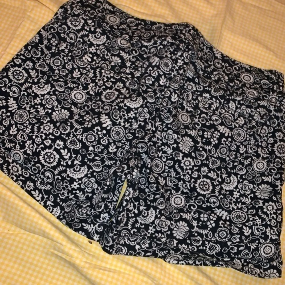 American eagle midi shorts - Image 3