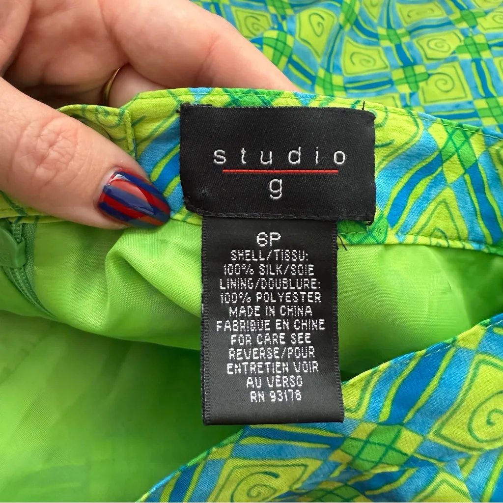 Vintage 90s Studio G Green & Blue Patterned 100% Silk Mini Skirt 6P - Image 3