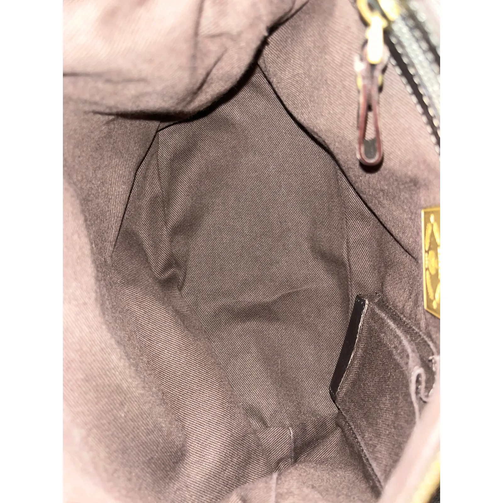 Bally Leather Crossbody Bag Brown Red Cream Stripe Adjustable Strap - Image 10