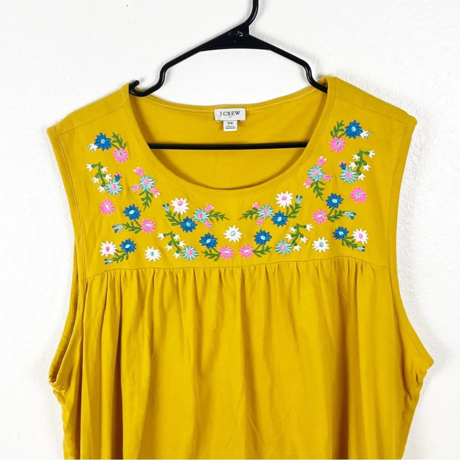 J. CREW Factory 100% Cotton Gold Sleeveless Embroidered Floral Tee, Size 3X - Image 6