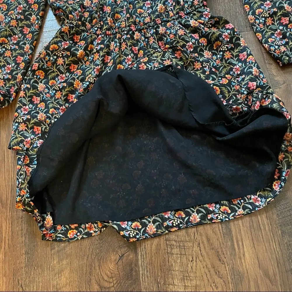 Loft ANN TAYLOR  dress with gold metallic - Image 9