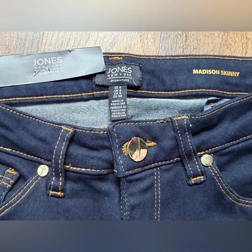 Jones New York Women's Madison Dark Blue Skinny Jeans Sculpt and Shape size 4 - Image 4