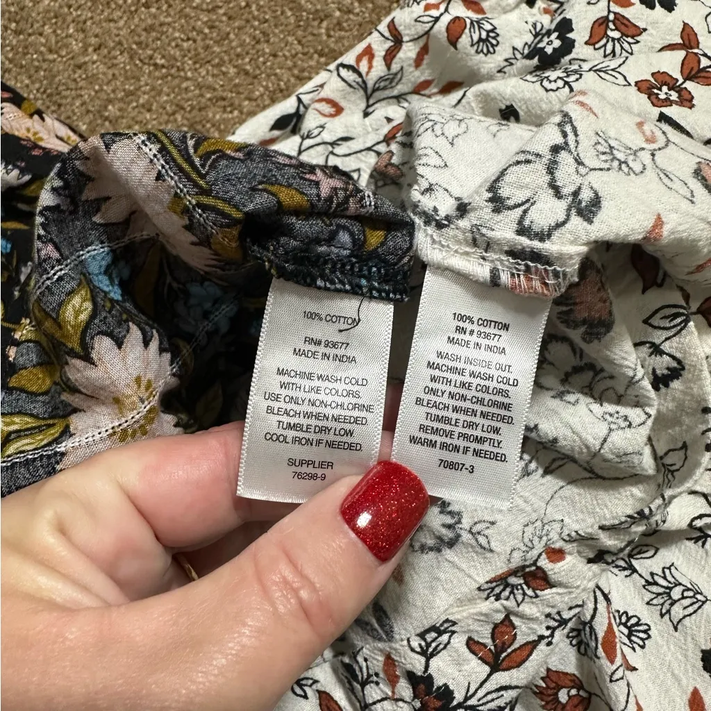 Lot Of 2 a.n.a. A New Approach Women Multicolor Floral Peasant Top Blouse  L XL - Image 9