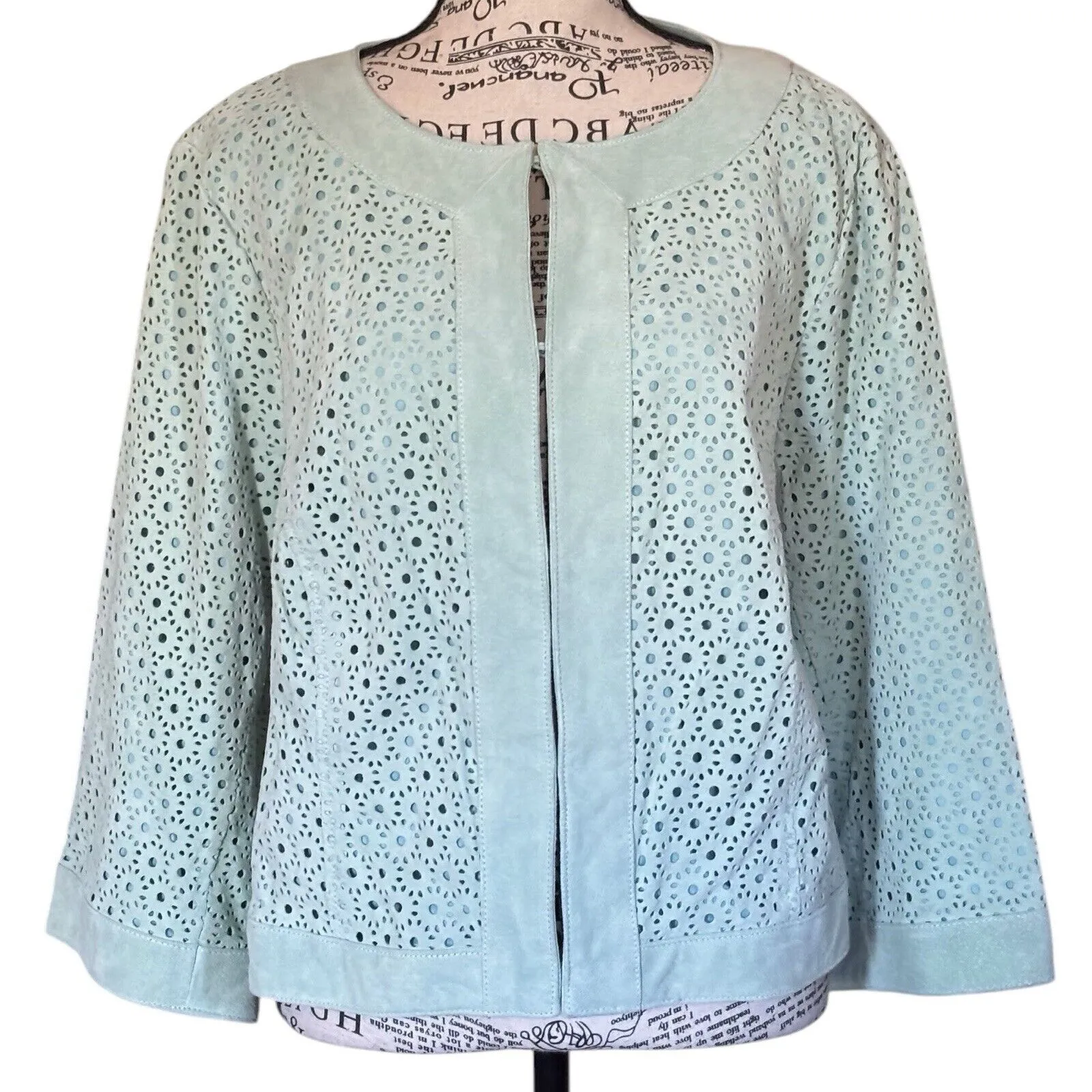 Isaac Mizrahi Live Size 18W Seafoam Green Laser Cut Genuine Suede Floral Jacket - Image 2