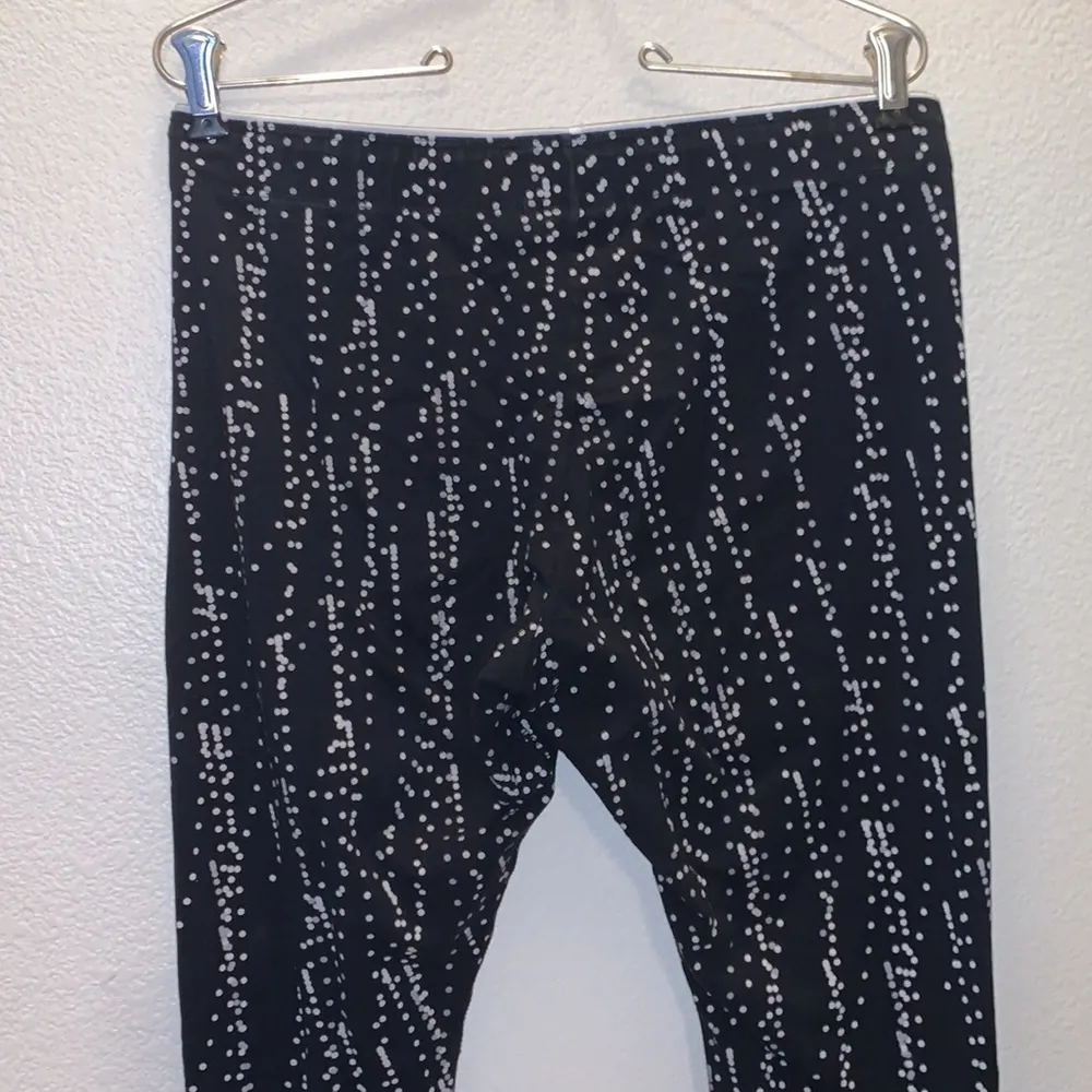 Nike  black polka dot ankle workout athletic leggings - Image 6